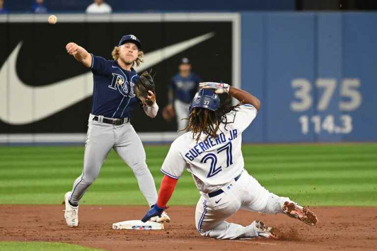 Blue Jays defeat Rays 7-2 in doubleheader