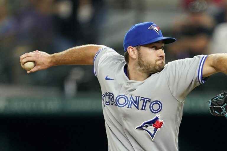 Blue Jays get on the board quickly and beat Rangers