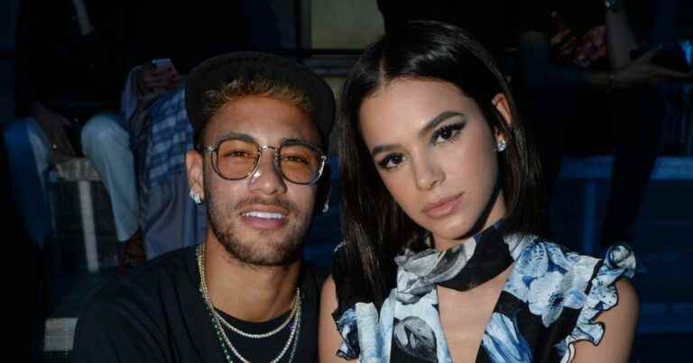 Bruna Marquezine: Neymar’s ex dazzles at Burberry, with Leonardo DiCaprio’s ex