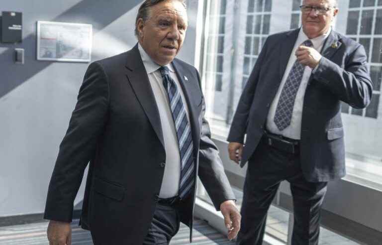 CAQ chief François Legault judges that the level of risk of arsenic emissions from the Horne foundry is acceptable.