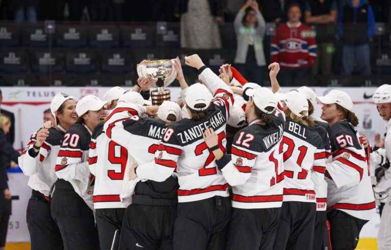 Canadians win gold at World Women’s Hockey Championship