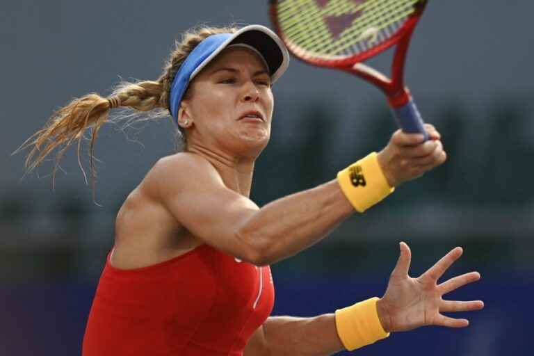 Chennai Tournament |  Eugenie Bouchard suffers an injury, withdraws from her doubles match