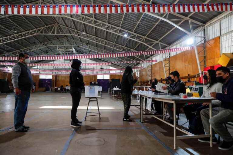 Chileans reject draft new constitution