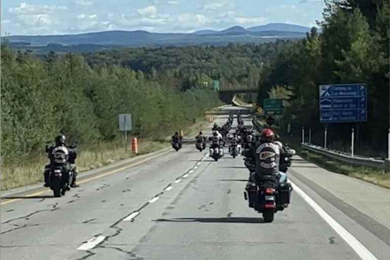 Death of Sonny Barger |  The Hells Angels of Quebec formed a funeral procession without crossing the border