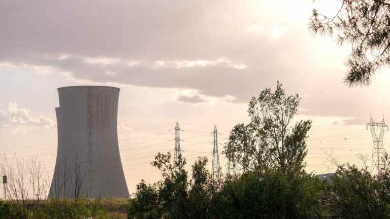 EDF promises that France’s shutdown nuclear power plants will reopen this winter