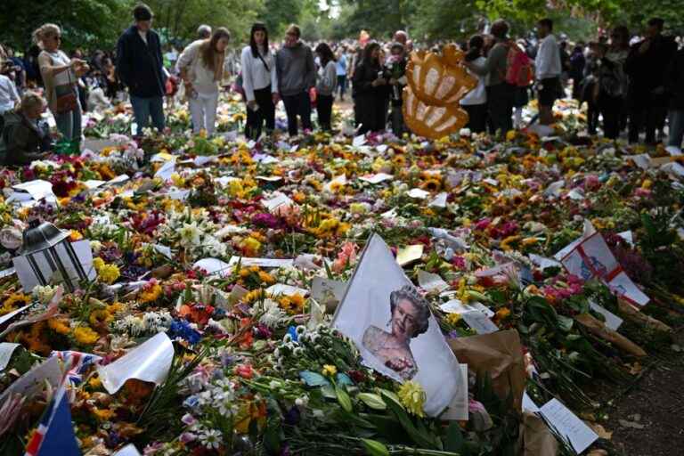 Elizabeth II 1926-2022 |  On the eve of the funeral, Charles III thanks the public for their support