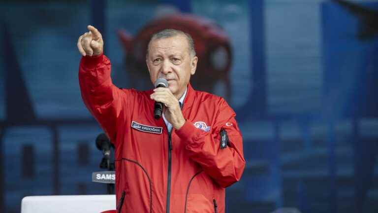 Erdogan threatens Greece in case of violation of Turkish airspace