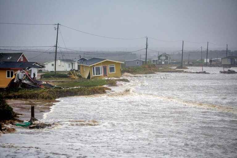 Fiona in the Magdalen Islands |  Twenty victims evacuated