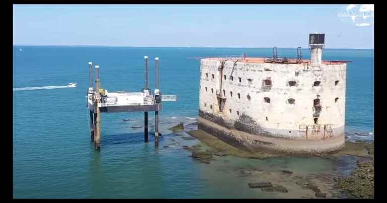 Fort Boyard: A Youtuber puts himself in danger to infiltrate the site, a complaint filed against him