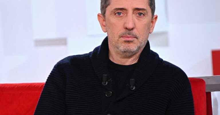 Gad Elmaleh: Unpublished revelations with his sister about his “crazy family”