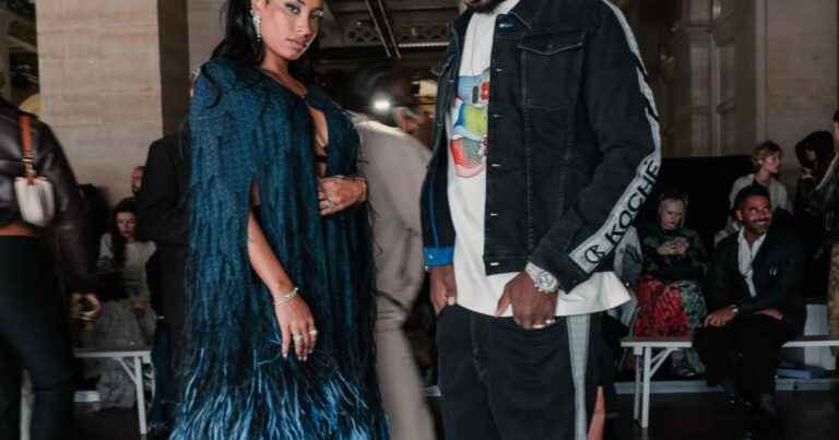 Gims: His wife Demdem ultra-sexy at Fashion Week, she shines without him … but on the arm of Dadju