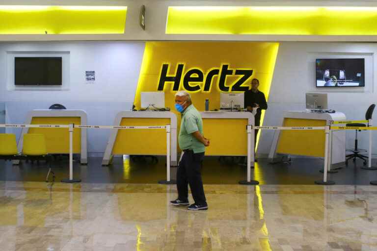 Hertz will buy 175,000 electric vehicles from GM by 2027