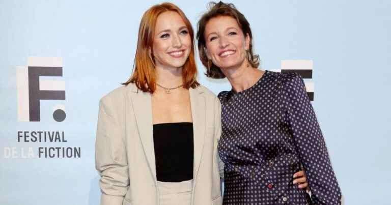 Incendiary redhead Chloé Jouannet and her very complicit mother Alexandra Lamy at the La Rochelle TV fiction festival