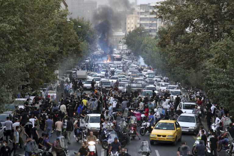 Iranian women are proud to have dragged men into the streets