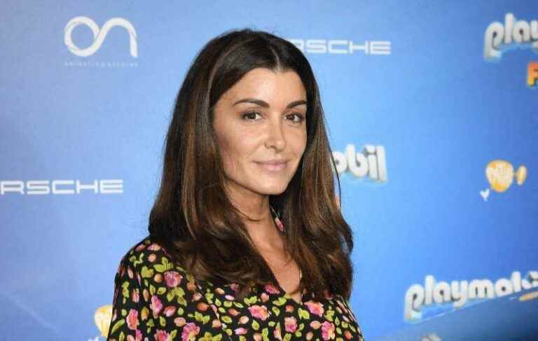 Jenifer admits to being “less seductive”