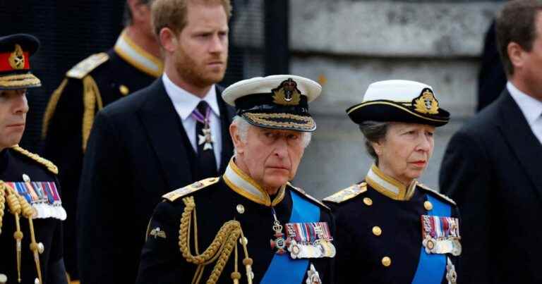 King Charles III and Camilla shaken: tears in their eyes and strong emotion at the Queen’s funeral