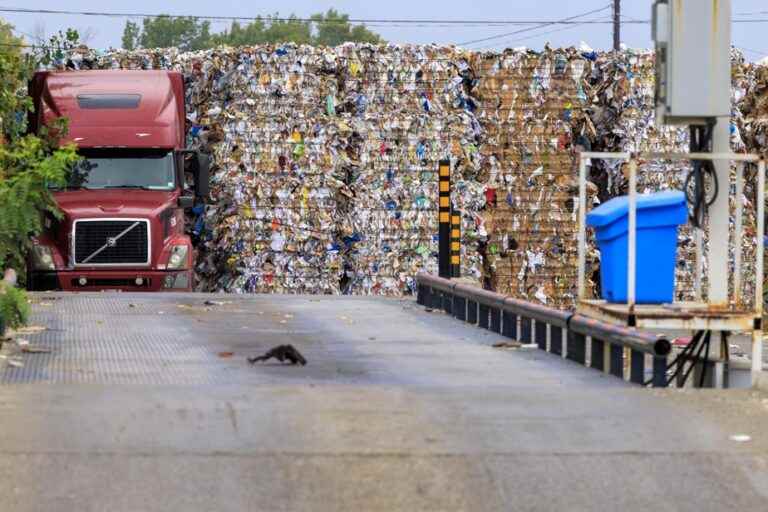 Lachine Sorting Center |  Montreal feared the risk of fire