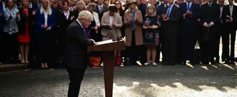 Leaving Downing Street, Boris Johnson pledges ‘fervent’ support for Liz Truss