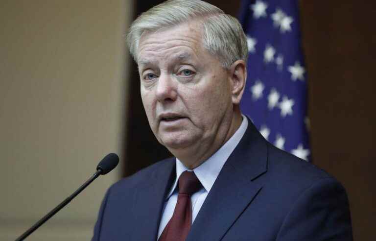 Lindsey Graham proposes banning abortion after 15 weeks everywhere in the United States