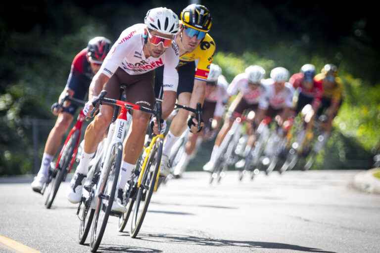 Montreal Cycling Grand Prix |  The flowers, but especially the pot