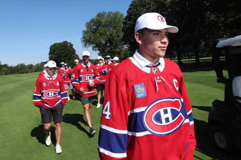 Nick Suzuki must learn French, political leaders believe