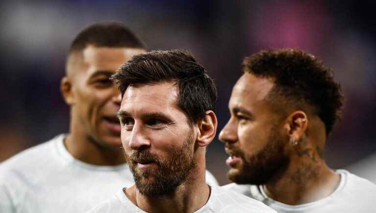 PSG say thank you to Messi