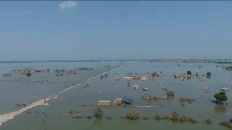 Pakistan plagued by deadly floods