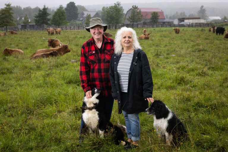 Portrait of a farmer |  Receive at his farm… and lend it