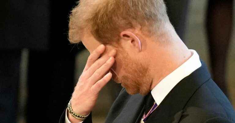 Prince Harry: His heartbreaking tears in front of the coffin of Elizabeth II … the prince collapsed after the ceremony