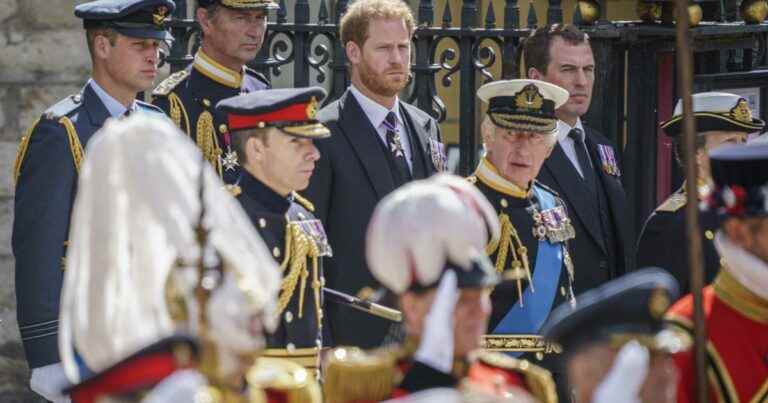 Prince Harry, furious, snubbed a dinner with Charles and William out of revenge for Meghan!