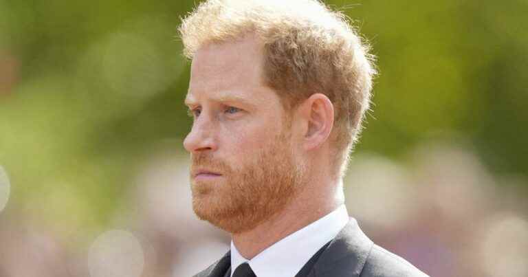 Prince Harry humiliated because of his uniform?  Cash reaction revealed