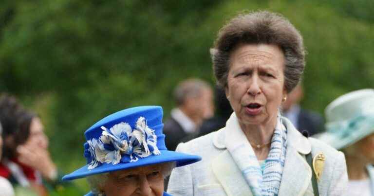 Princess Anne: Her ex-husband in a relationship with a woman who is the age of their daughter Zara