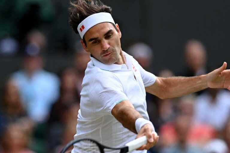 Roger Federer announces his retirement