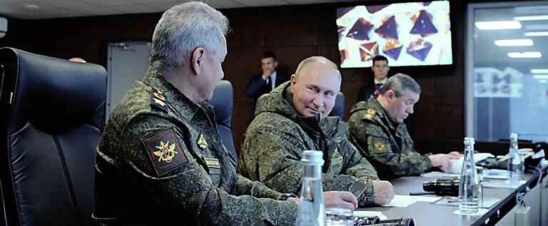 Russia: Putin goes to major military exercises involving China