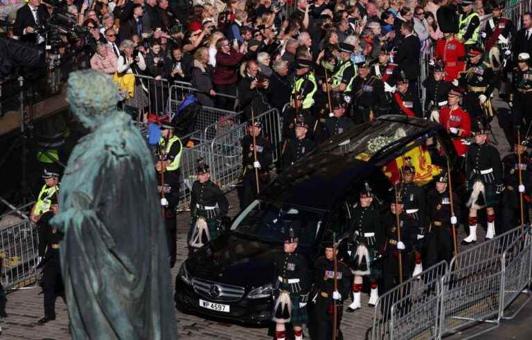 Scotland bows to late Queen Elizabeth II