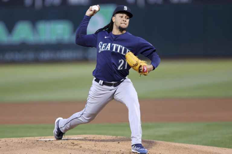 Seattle Mariners |  Five-year contract extension for Luis Castillo