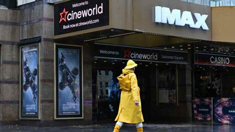 Shaken by abysmal debts, the British cinema giant Cineworld files for bankruptcy in the United States