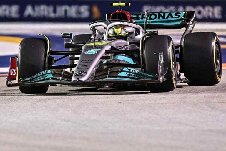 Singapore Grand Prix |  Hamilton leads in first free practice