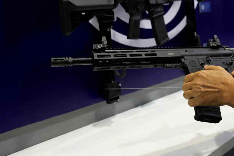 Smith & Wesson falls on Wall Street after sales plummet