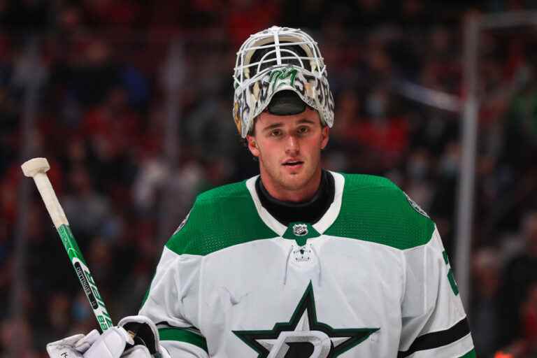 Stars extend Jake Oettinger’s contract for three years