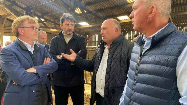 The Minister of Agriculture, Marc Fesneau, on a visit to Finistère