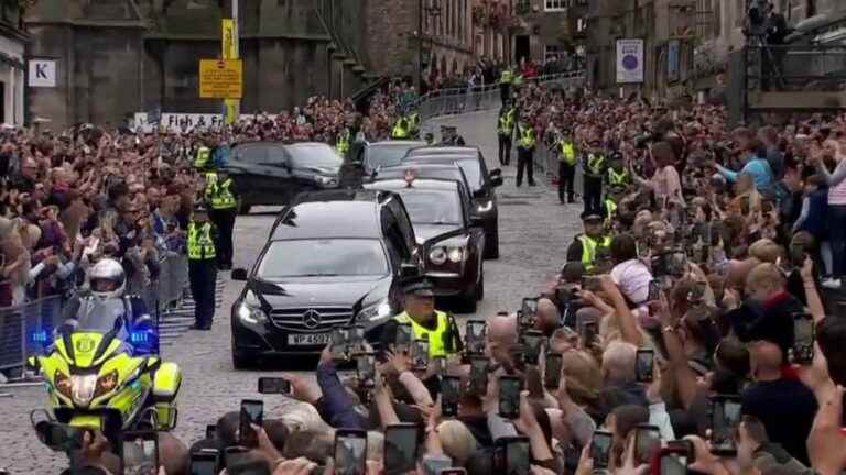 The Queen’s remains have arrived in Edinburgh