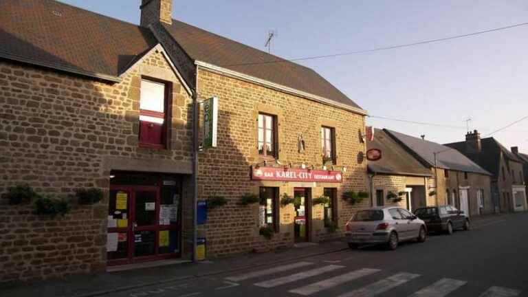 The bar-grocery store in Carelles in Nord-Mayenne is looking for a buyer