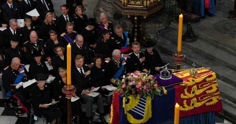 The funeral of Elizabeth II at the heart of a cluster?  Queen tested positive for Covid after funeral