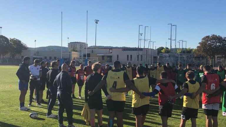 The staff of the XV of France trains young rugby hopefuls from Aix-en-Provence