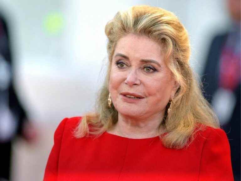 “The twinks”, Catherine Deneuve knows what she likes in love and does not beat around the bush!