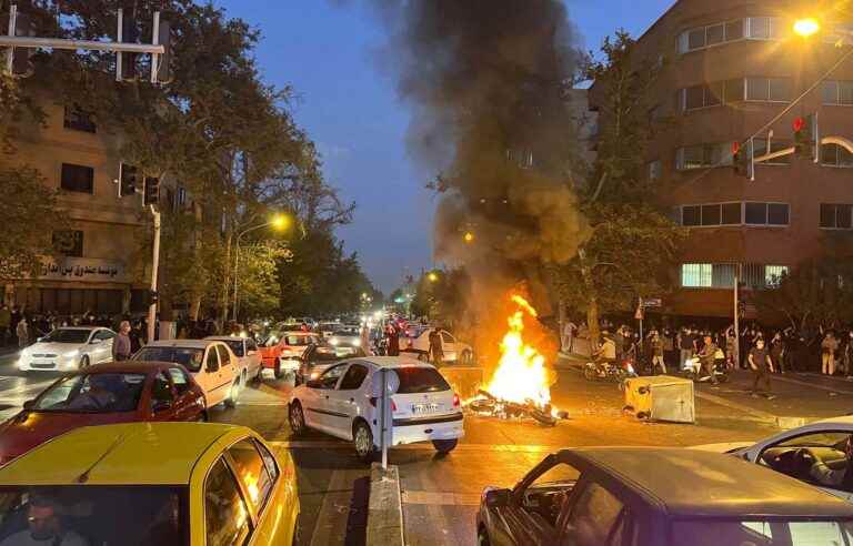 Three dead during protests in Iran