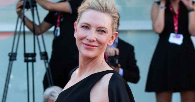 Venice Film Festival, the winners: Cate Blanchett, imperial look for victory, a sacred Frenchwoman