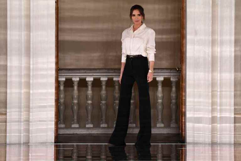 Victoria Beckham, a celebrity conquering Paris Fashion Week