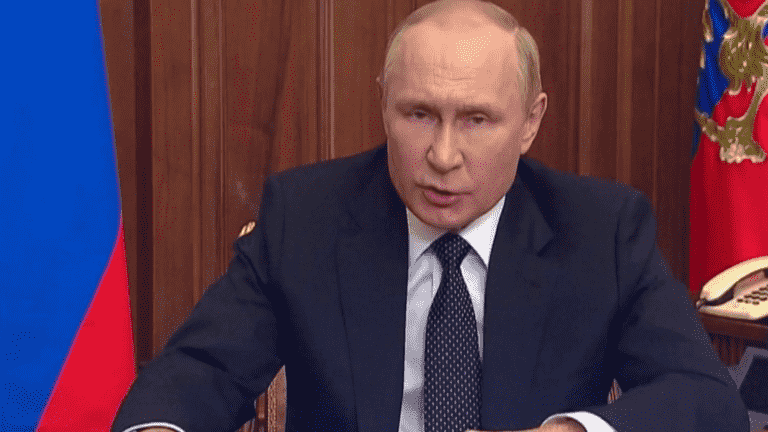 Vladimir Putin announces mobilizing 300,000 reservists and agitates the nuclear threat